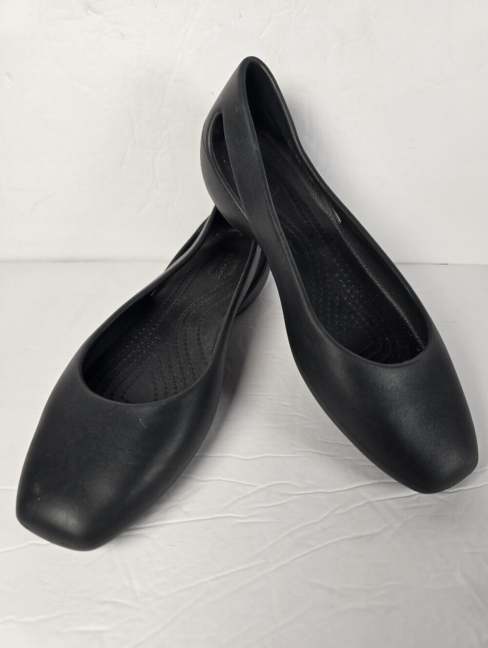 NWOT Crocs Laura Ballet Flats Women's Black Comfort Slip On Shoes Square Toe 7